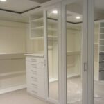 walk-in-closet-wardrobe-design-2-600×368