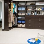 walk-in-closet-wardrobe-design-3-600×368